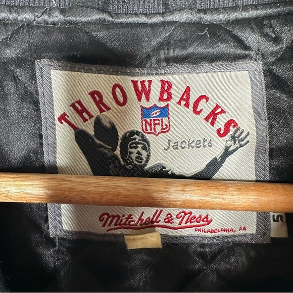 NFL Oakland Raiders Mitchell & Ness Vintage Wool Varsity Bomber Jacket 3XL - Picture 6 of 12